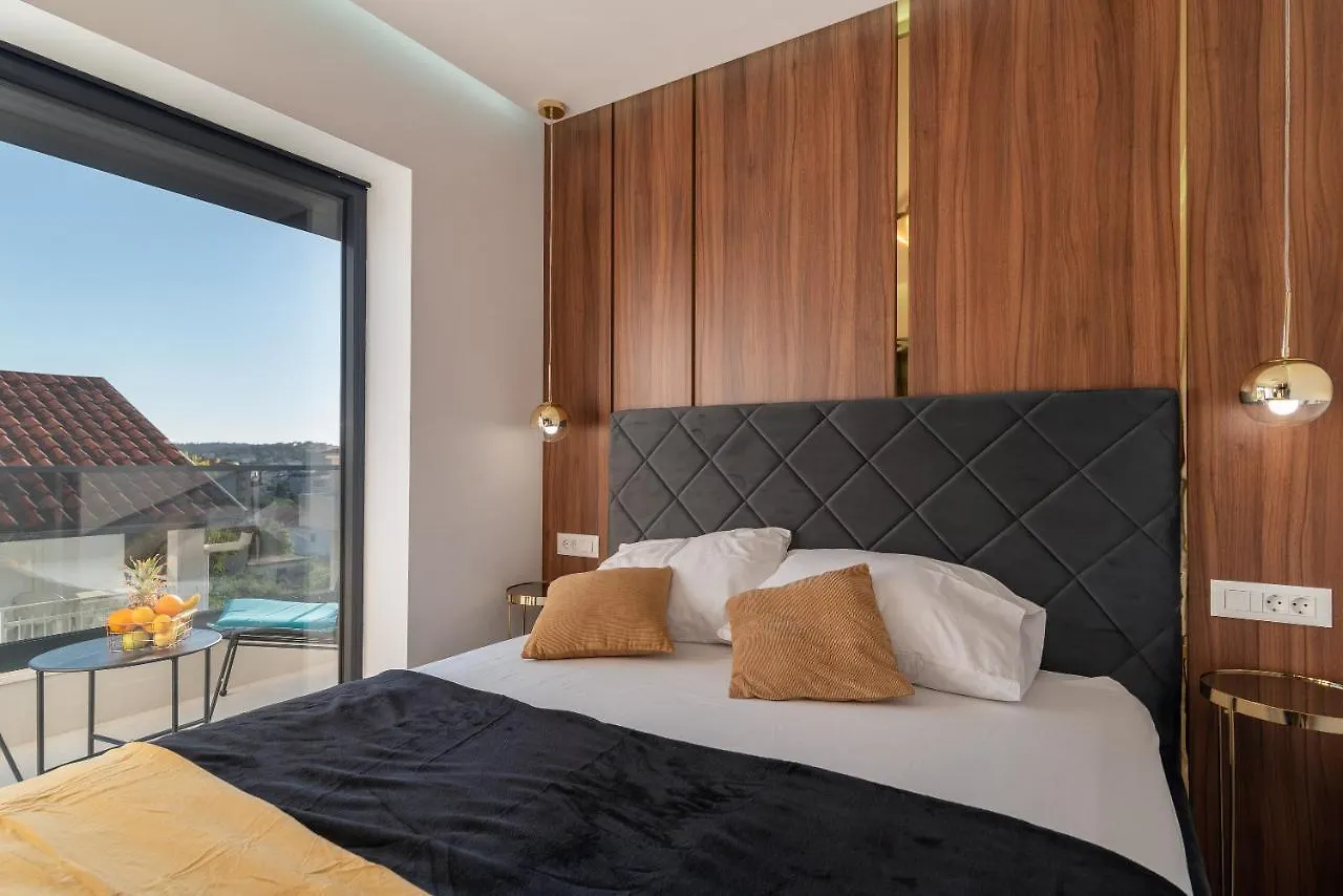 Apartments Aldo Trogir Kroatien