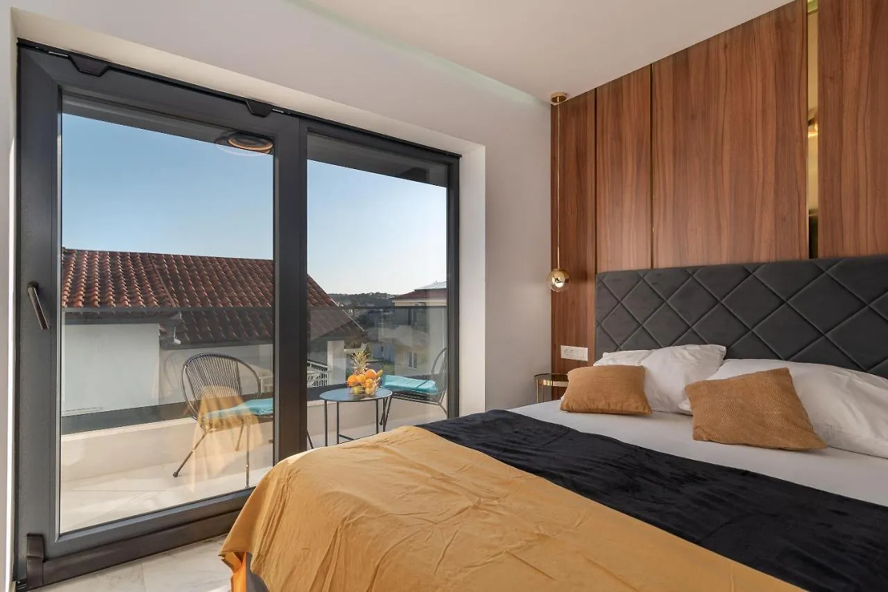 Apartments Aldo Trogir Kroatien