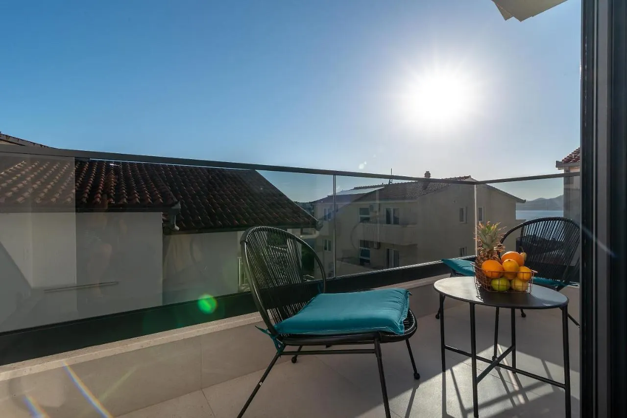 Apartments Aldo Trogir